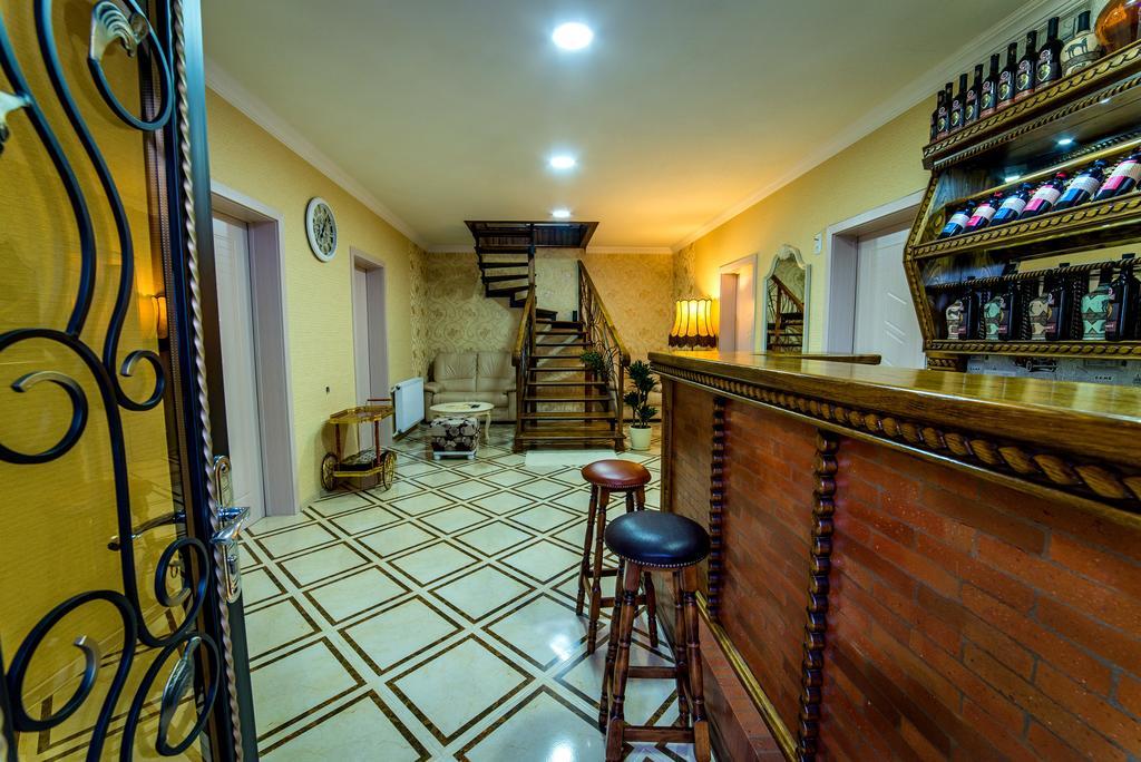Hotel Guglux &Wine Cellar Телаві Екстер'єр фото