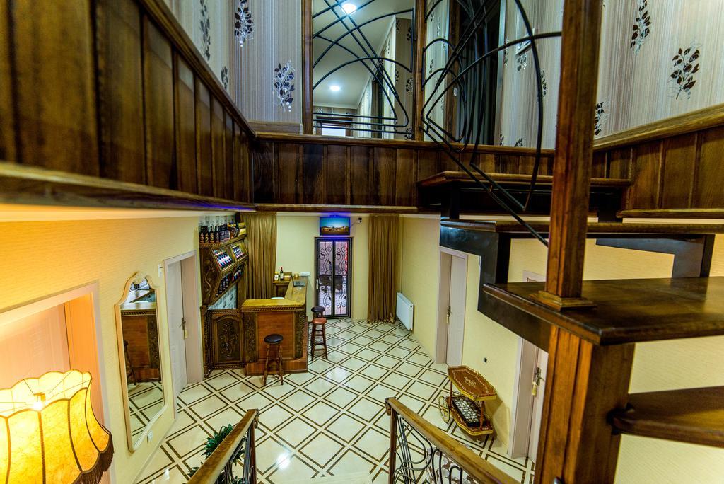 Hotel Guglux &Wine Cellar Телаві Екстер'єр фото